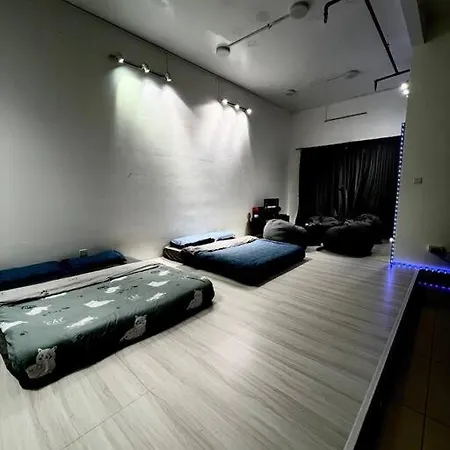 A1501 Manhattan Austin 3Queen Bed Netflix By Stay Johor Bahru Exterior photo