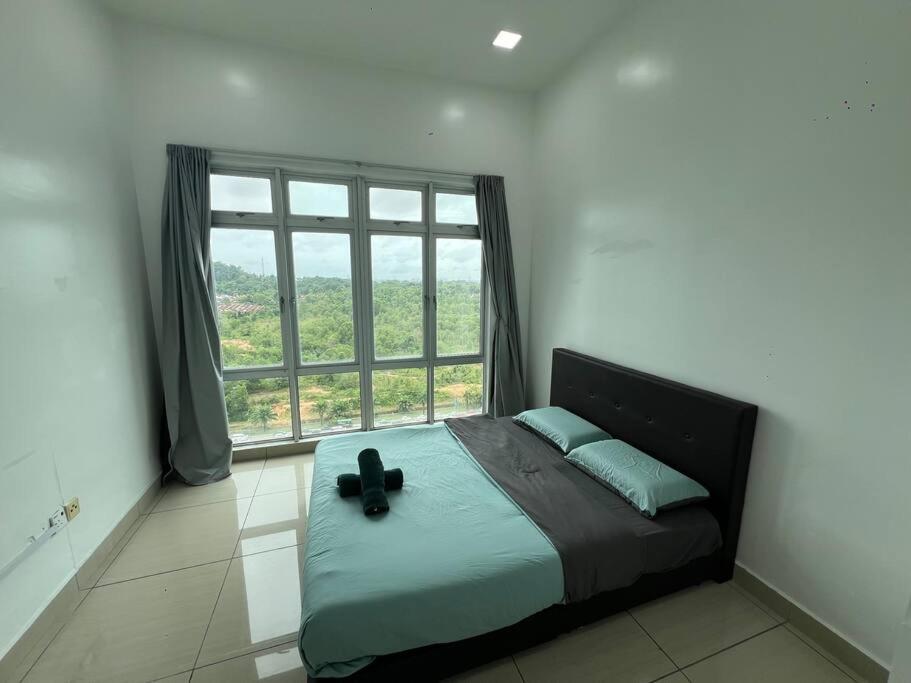 A1501 Manhattan Austin 3queen Bed Netflix By Apartment Johor Bahru